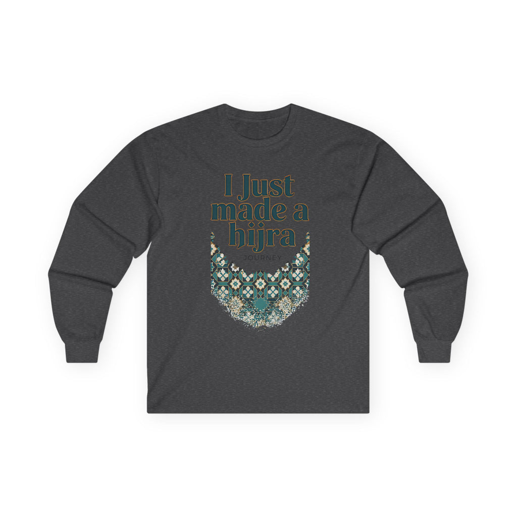 Islamic Unisex Long Sleeve Tee with Hijra Writings - SakinahWear 